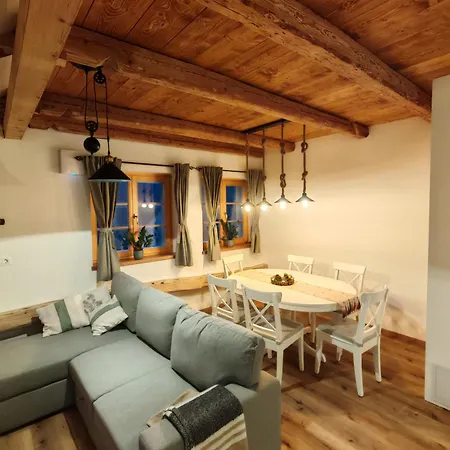 Apartment Hisa Sturm